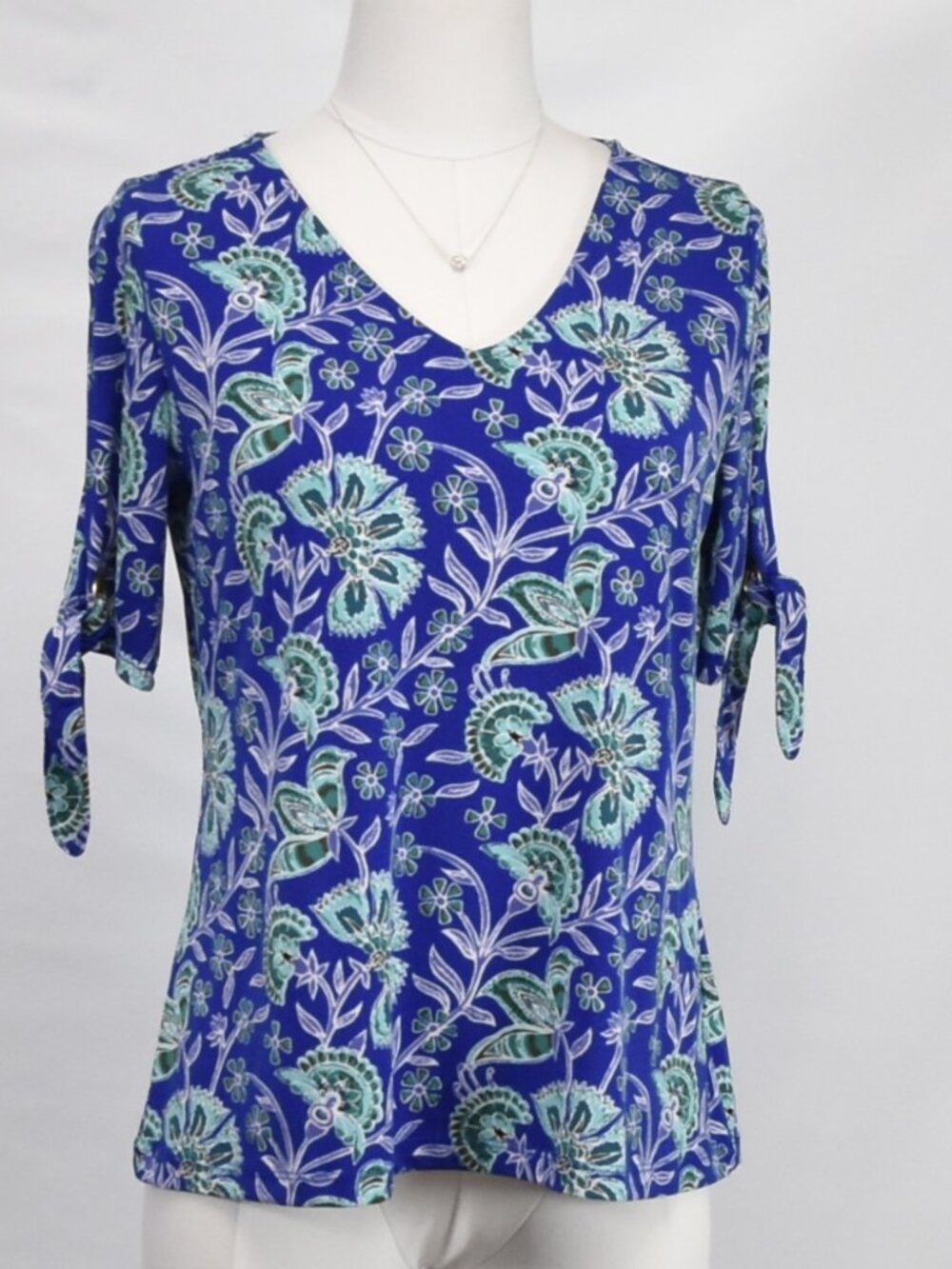 Liz Claiborne Floral V-Neck Blouse Short Sleeve Tie Cuff